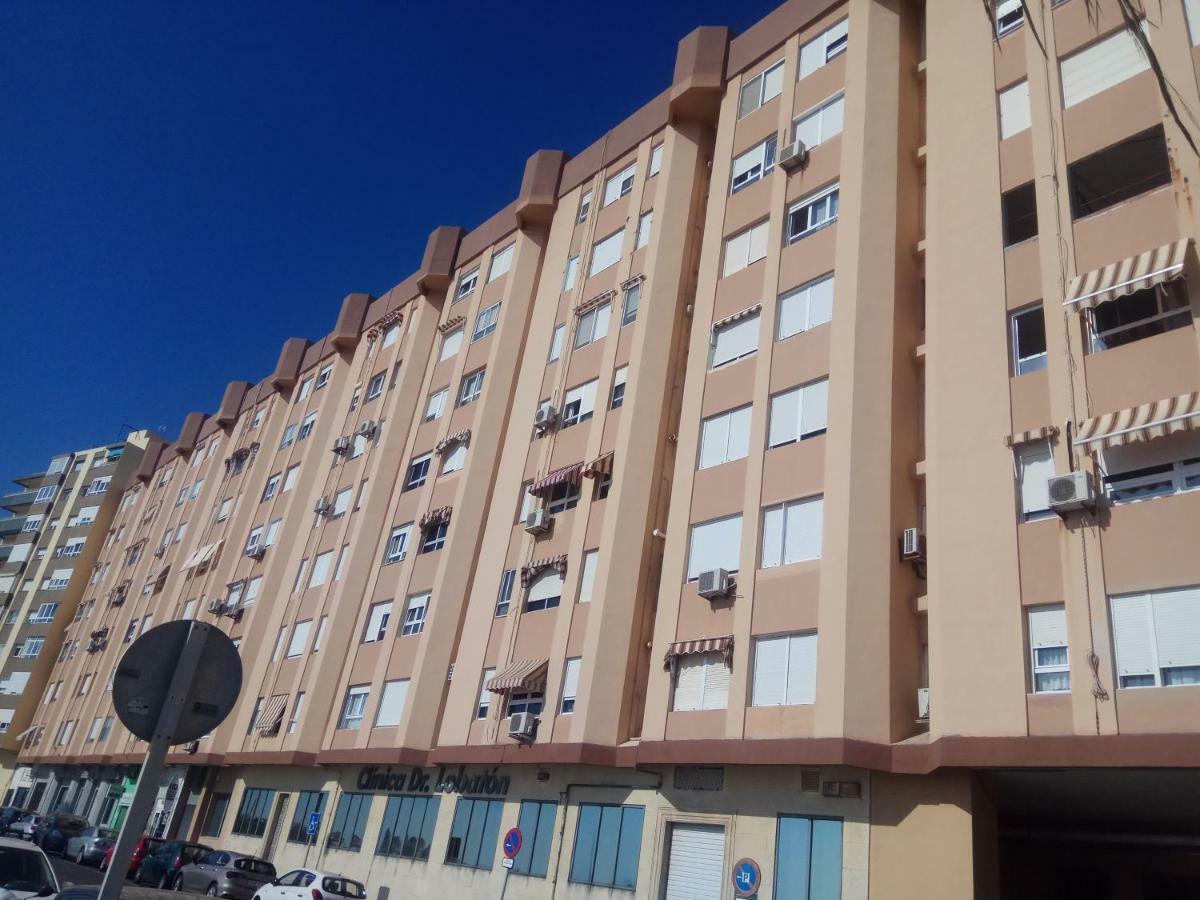 Guesting Ladreda Apartment Cadiz Luaran gambar